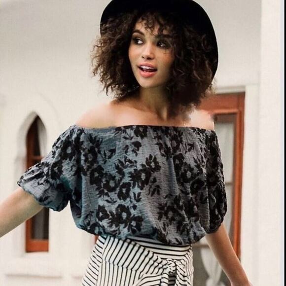 FREE PEOPLE Shades of Cool Off the Shoulder Blouse Top Floral Gray Size Small - Picture 1 of 9